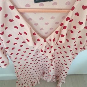 Queen Of Hearts Tea Dress Size 8 in pink & red